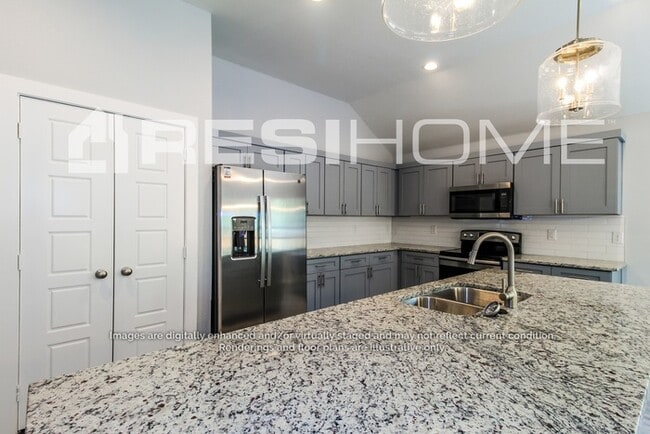 Photo - 287 Finley St
