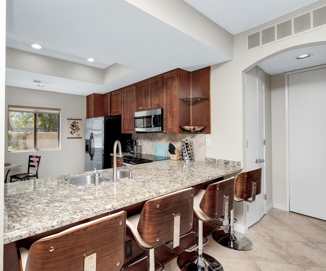 Photo - 67320 Cumbres Ct