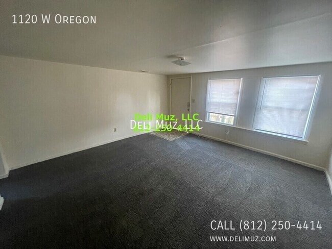 Photo - 1120 W Oregon-
