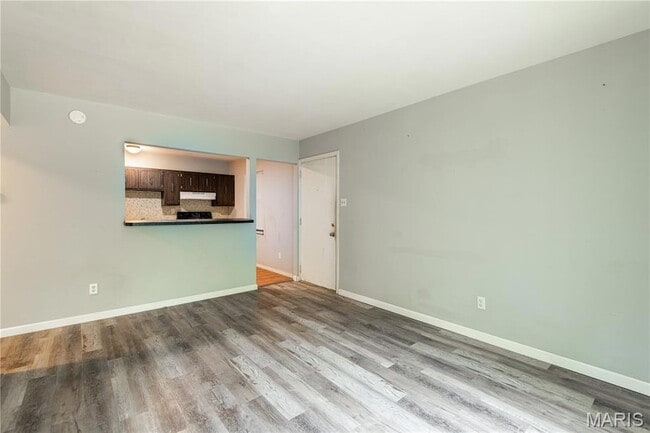 Photo - 3004 Pembroke Ln Unit 65