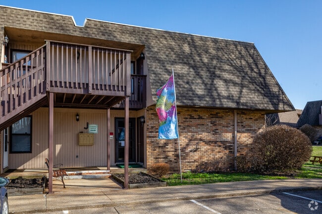 Leasing Office