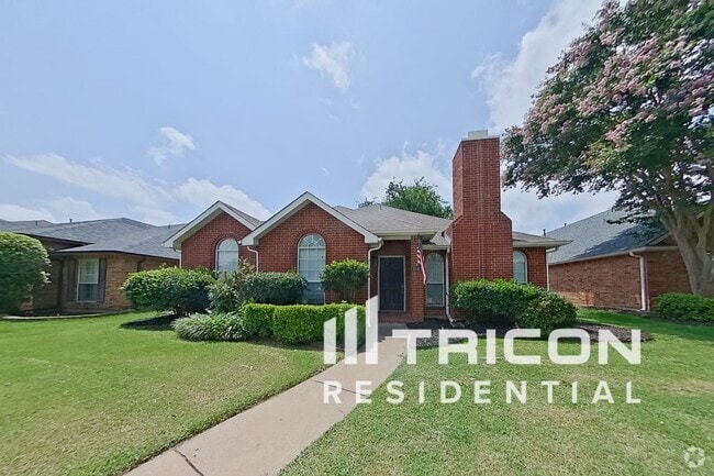 Building Photo - 11313 Newport Dr Rental