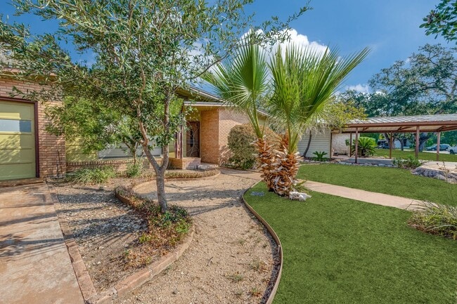 Photo - 2 Bed/2 Bath in Northeast Park Subdivision