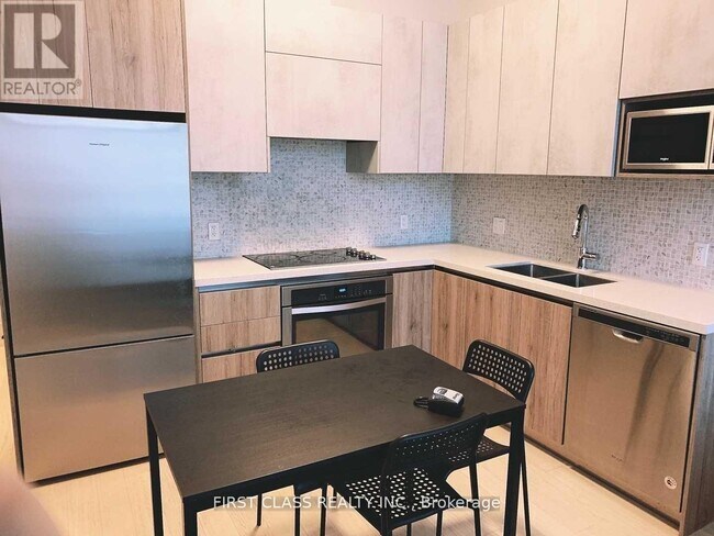 Photo - 25 Water Walk Dr Unité Ph01