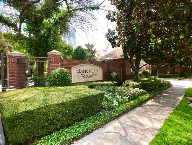 Photo - 2104 Bancroft Ln