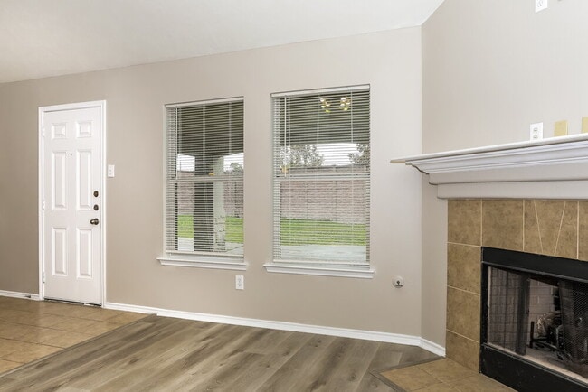 Photo - 7407 Blossommist Ln