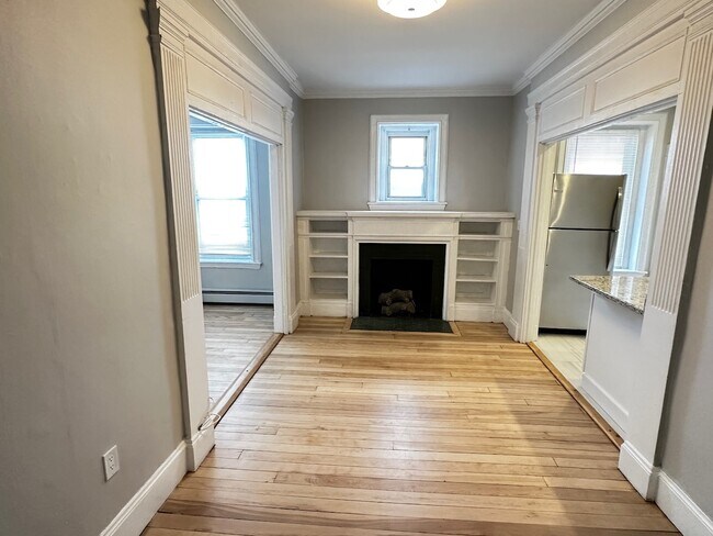 Photo - 1284 Commonwealth Ave