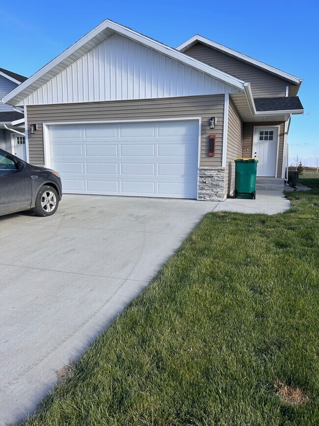 Photo - 236 Divide Dr