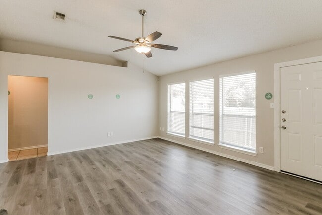 Photo - 9234 Crimnson Ct