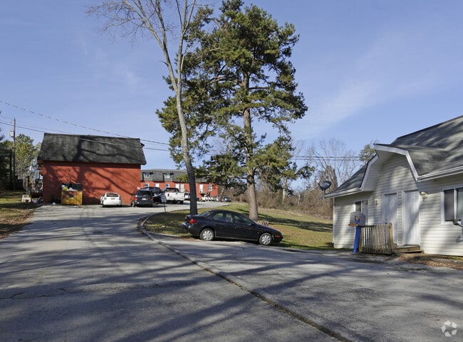 Vista de los edificios - 4405 Delashmitt Rd