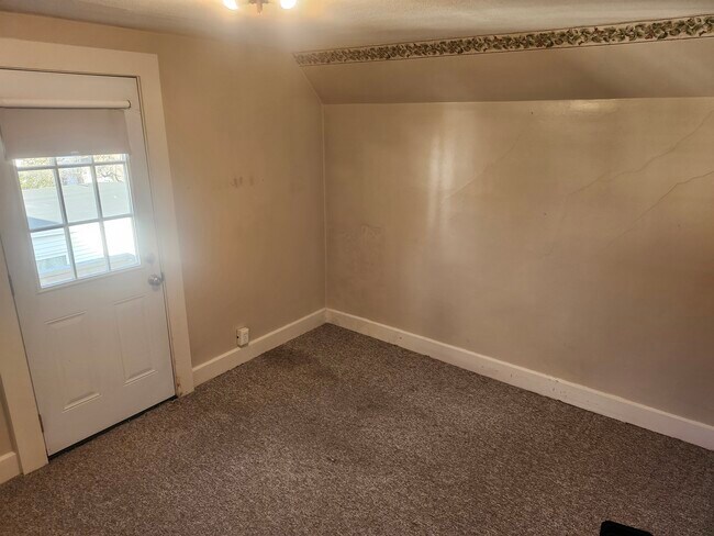 Photo - 108 3rd St Unit 108 3rd st leominster MA