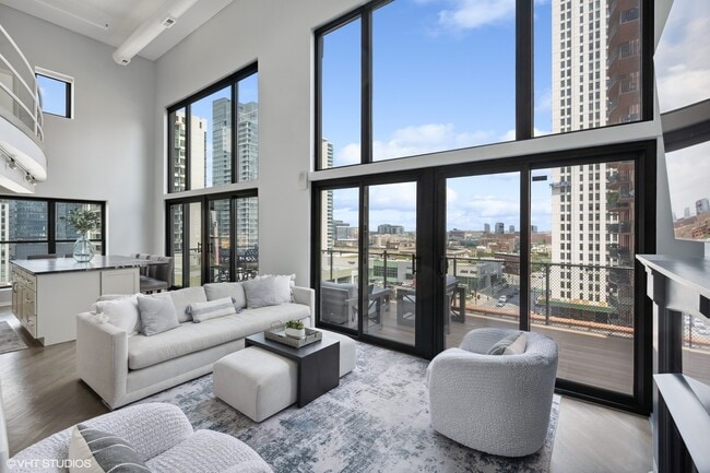 Photo - 616 W Fulton St Unit 708