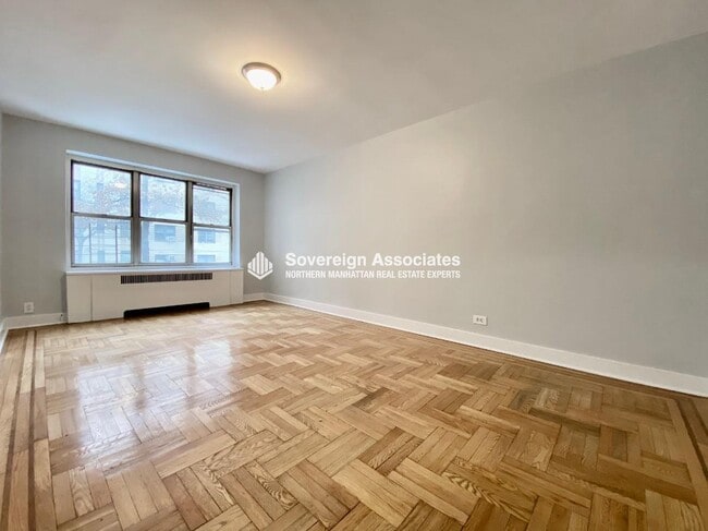 Building Photo - 100 Bennett Ave