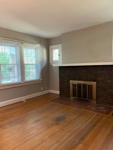 Photo - 744 Berkley Rd