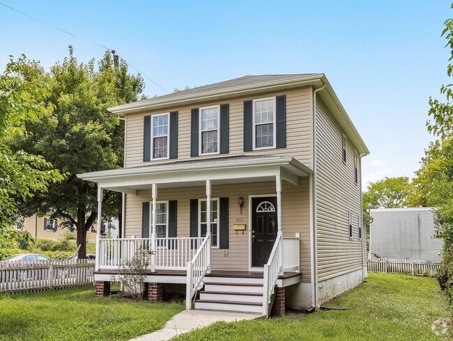 Building Photo - BEAUTIFUL NEWER SINGLE FAMILY HOME NEAR VCU
