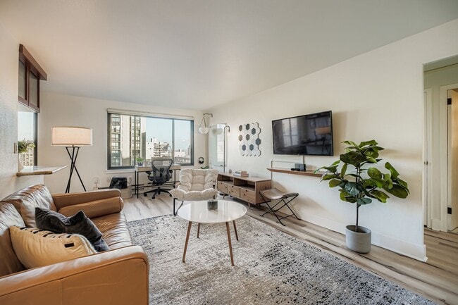 Photo - 1105 Spring St Unit 1206