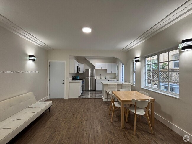 Building Photo - 1620 Pennsylvania Ave Unit 103 Rental