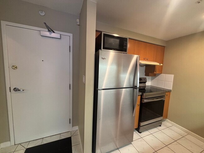 Photo - 5A-199 Drake Street Unit 5A