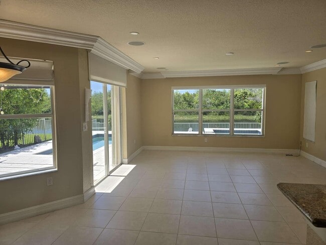 Photo - 2755 SW 165th Ave