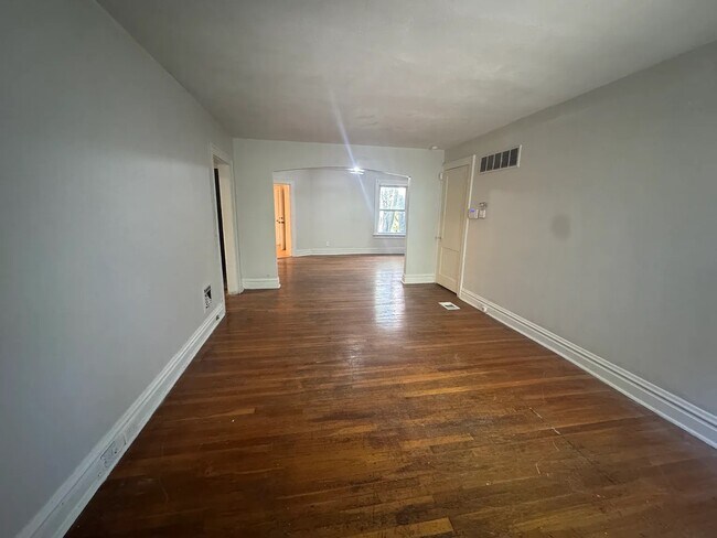 Photo - 4127 Minnesota Ave