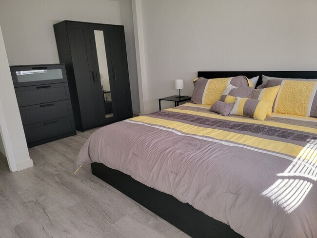 Photo - 2056 Sunset Point Rd Unit 23