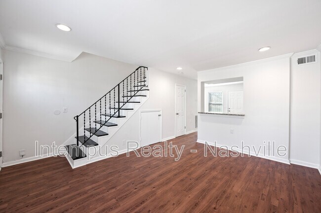 Photo - 1300 Aline Ave