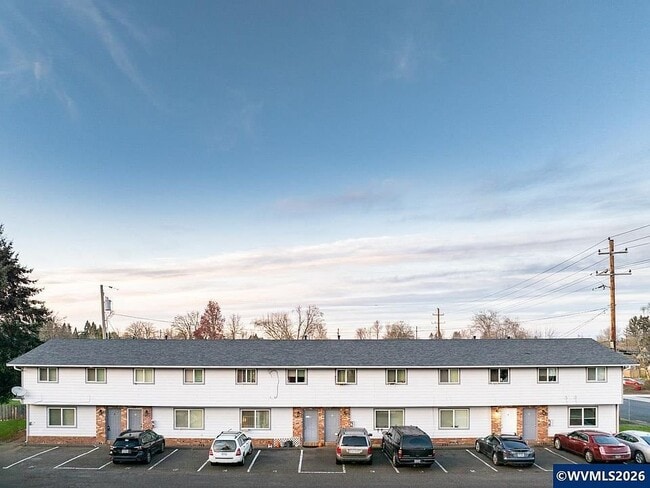 Building Photo - 1267 SE Holman Ave