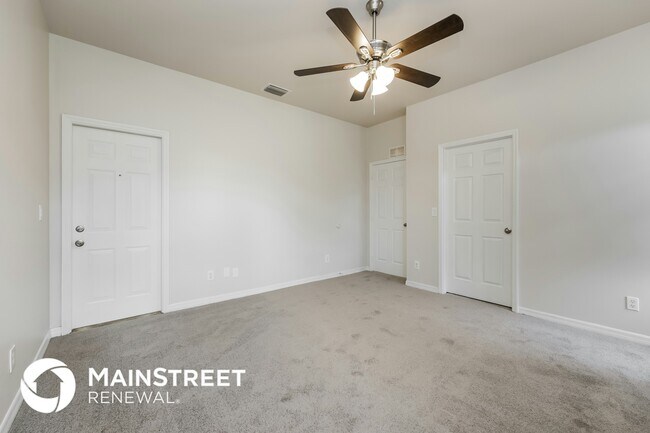 Photo - 3808 20th St W