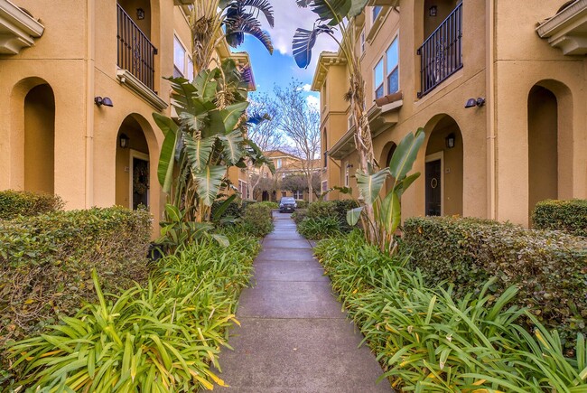 Building Photo - 4800 Westlake Pkwy