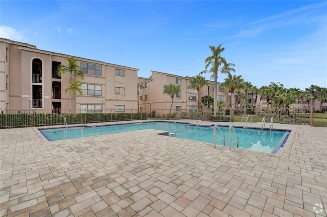 Building Photo - 2846 S University Dr Unit 4204 Rental