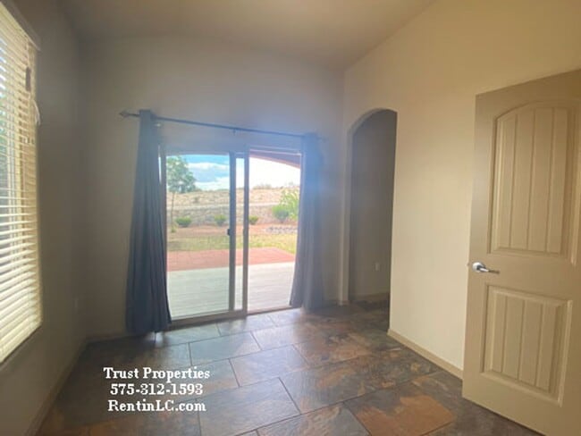 Photo - 4725 Rimrock Dr