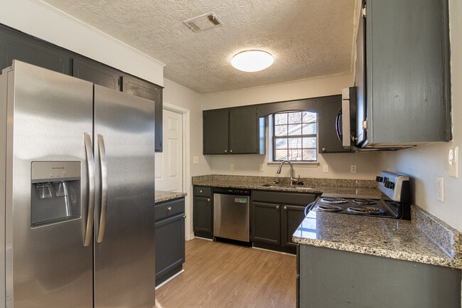 Photo - 539 Pheasant Run Dr