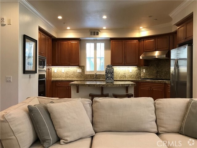 Building Photo - 89 Winding Way Rental