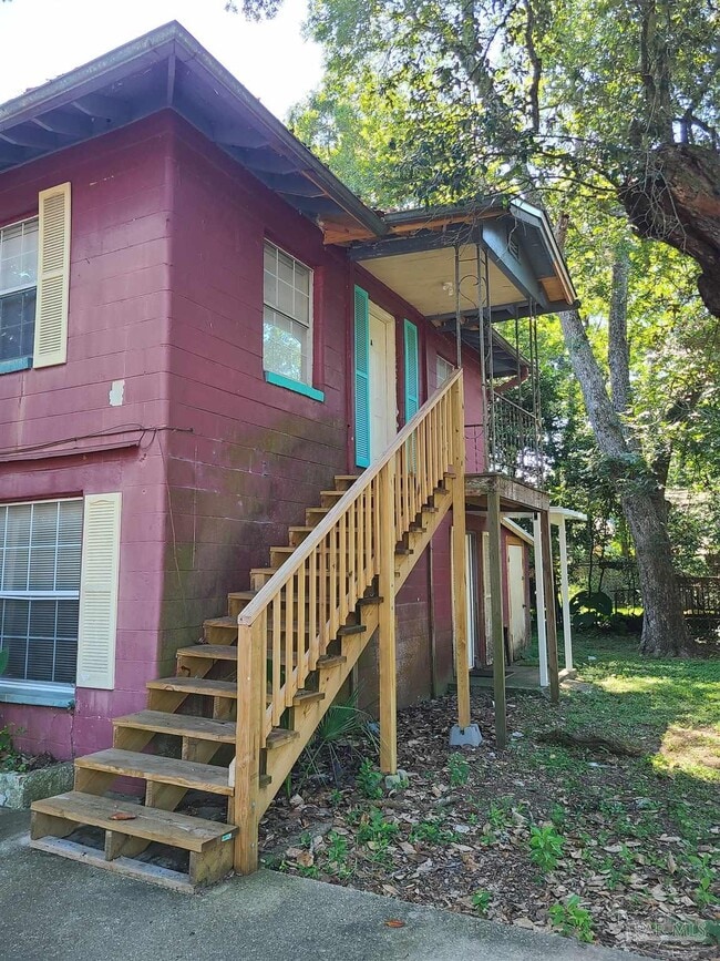 Building Photo - 1105 N S St Rental