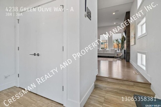 Photo - EXECUTIVE FAMILY HOME FOR RENT, GREENS ON GARDINER, REGINA