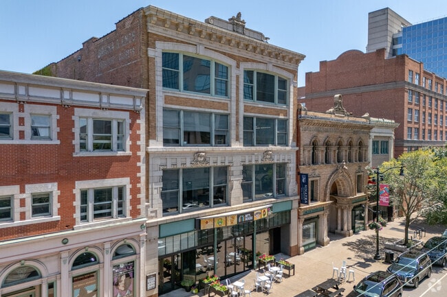 Photo - 625 Main Street