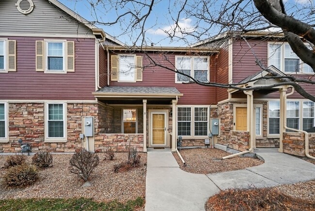 Building Photo - 12743 Leyden St