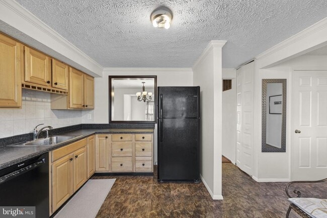 Photo - 8123 Steeple Chase Ct