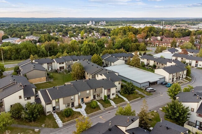 Photo - Beaconwood Village Townhomes