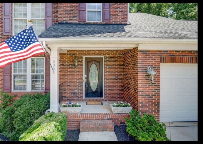 Photo - 205 Marcie Rush Ln