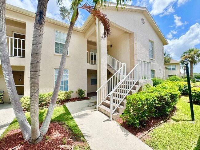 Building Photo - ** BRADSTROM VILLAGE ** 3 BED / 2 BATH CON... Rental