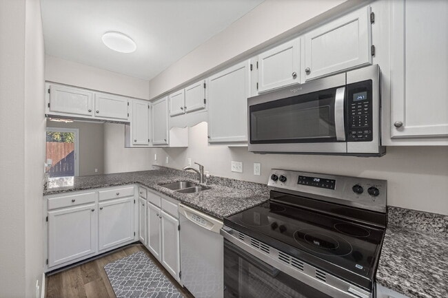 Photo - "Charming 2-Bed Townhome with Modern Comforts in Fort Mill – Your Cozy Retreat Awaits!"