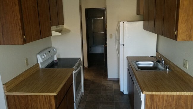 Photo - One Bedroom Carson Park Condo!