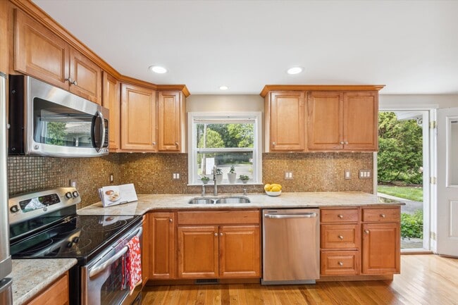 84 Vernier Rd Unit 1F