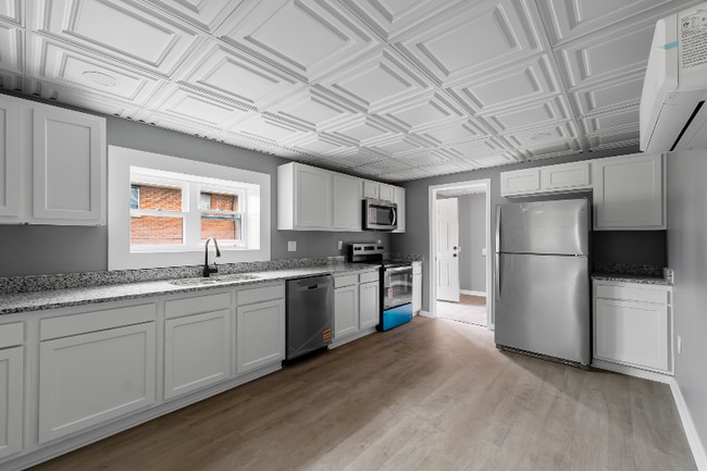 Photo - 404 High St Unit 7