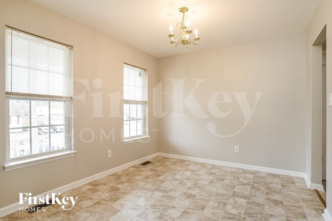 Photo - 809 Hounds Chase Dr