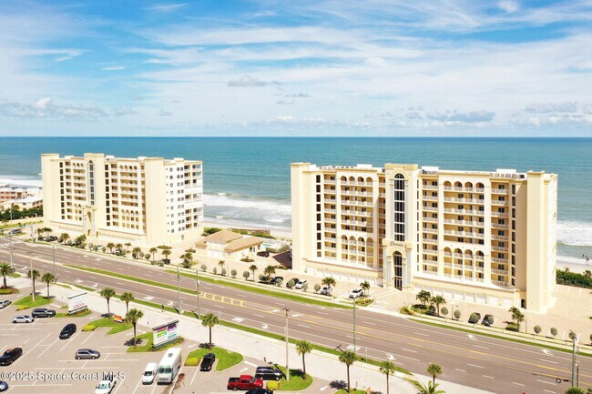 Building Photo - 1045 Jimmy Buffett Mem Hwy Unit 304 Rental