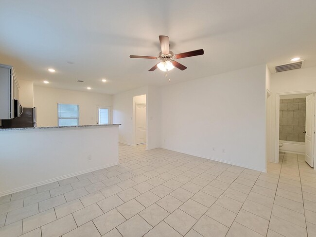 Photo - 31351 Horseshoe Meadow Bend Ln