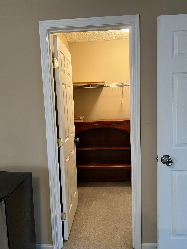 Photo - 9999 Cherryknoll Ct