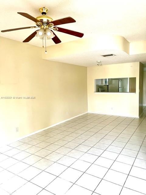 Photo - 7886 Dixie Beach Cir